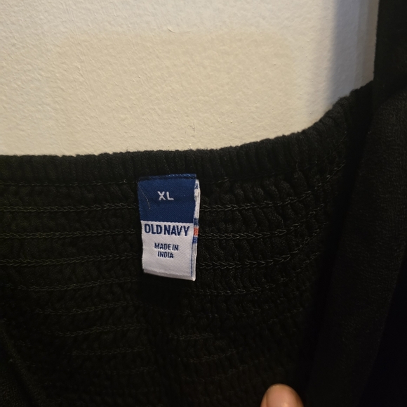 Old Navy Black Dress - Picture 4 of 4